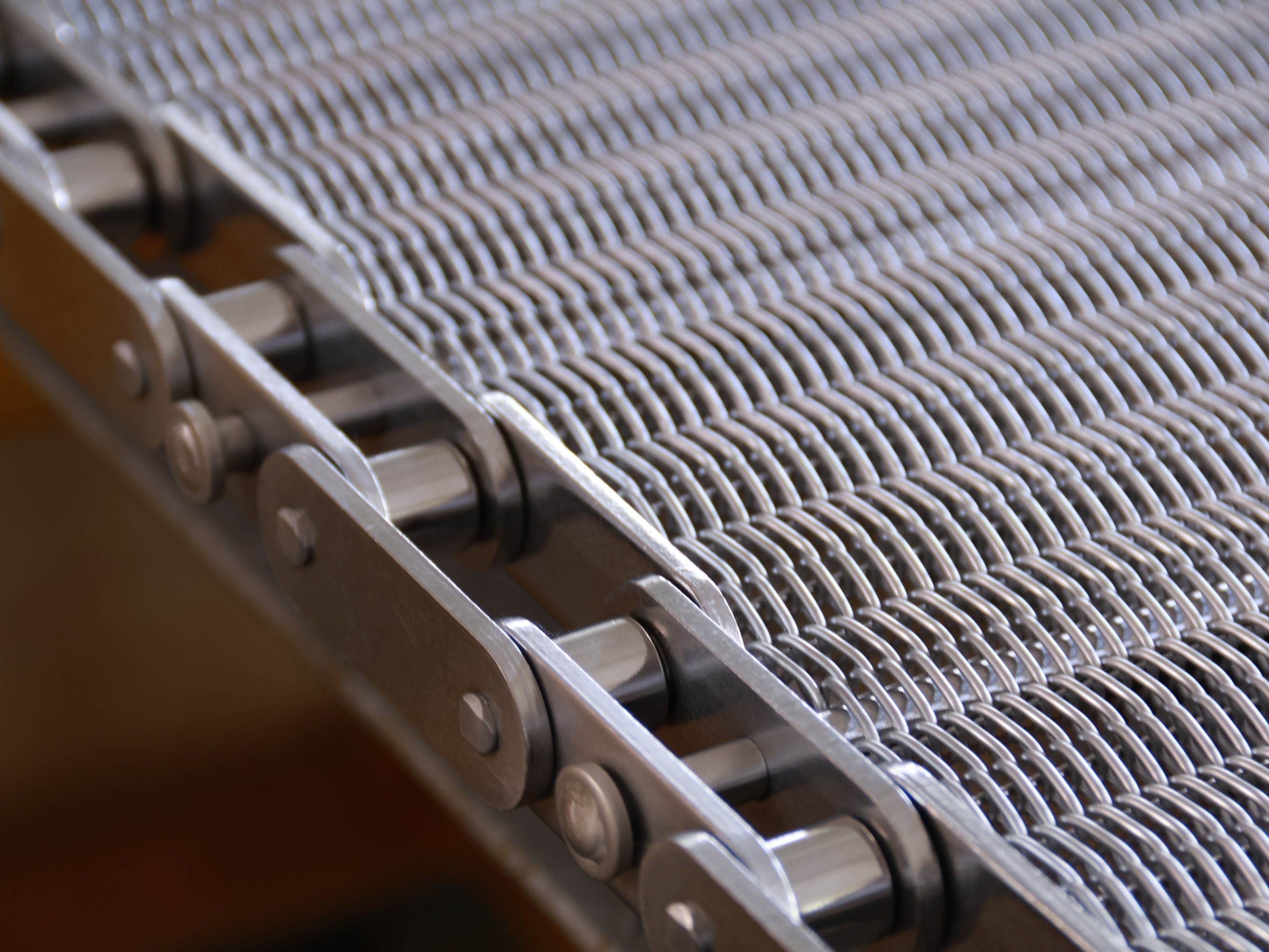 316L不锈钢网带：耐腐蚀环境输送