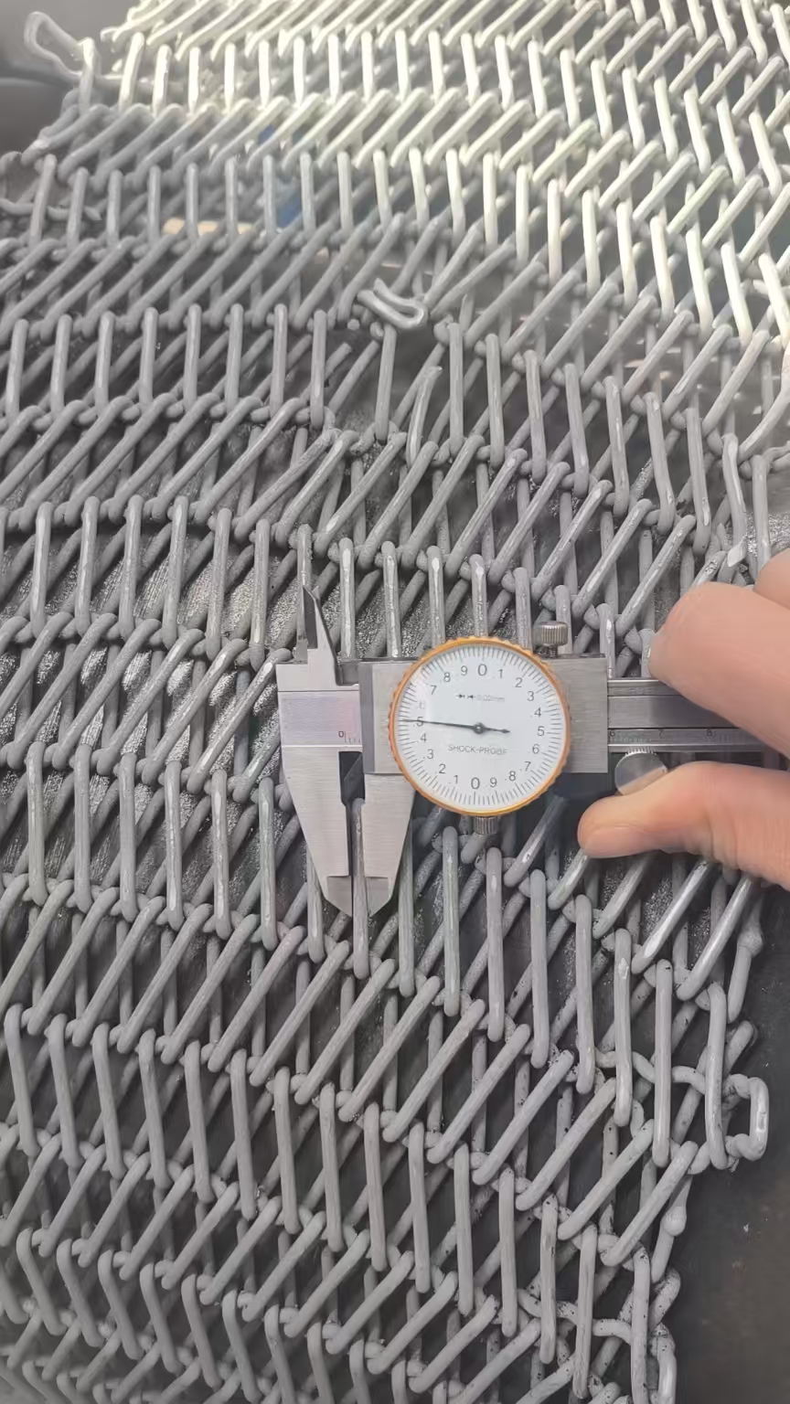 不锈钢网带常见问题：选型/使用/维护